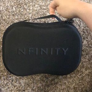 Nfinity make up case